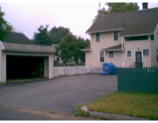 97 Cherrelyn St, Springfield, MA 01104 photo 1