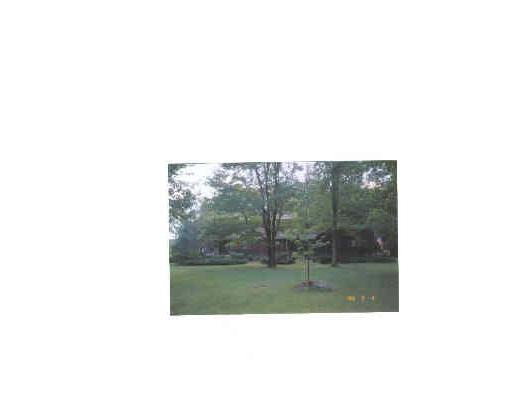 135 Burbank St, Sutton, MA 01590 photo 2