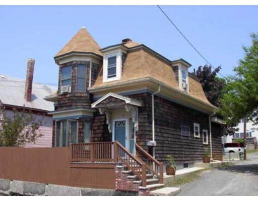 12 Spring St, Gloucester, MA 01930 photo 1