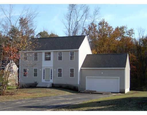 10 Eisenhower Dr, Dudley, MA 01571 photo 1