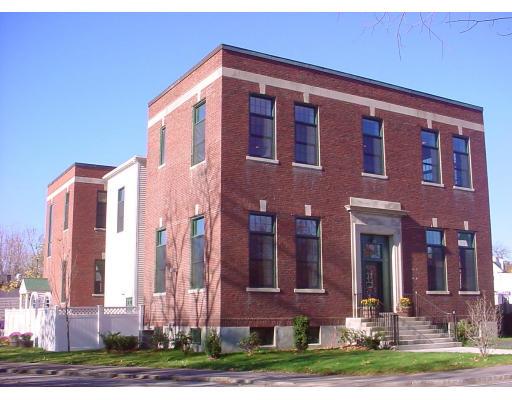 13 Forest St #E, Wellesley, MA 02481 photo 1