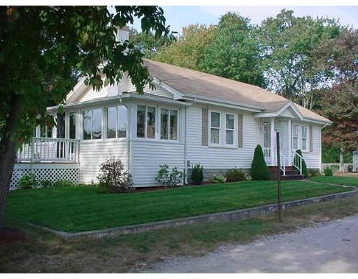 35 Taft St, Wareham, MA 02571 photo 1