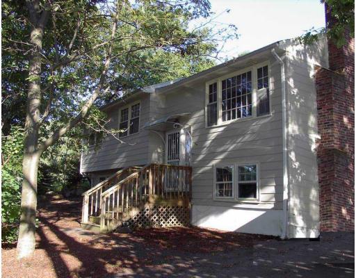 34 Riverview Rd, Gloucester, MA 01930 photo 2
