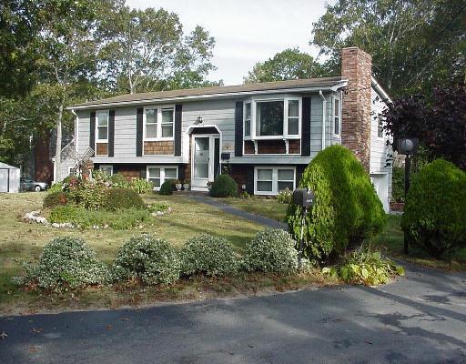 1 Windmill St, Bourne, MA 02532 photo 1