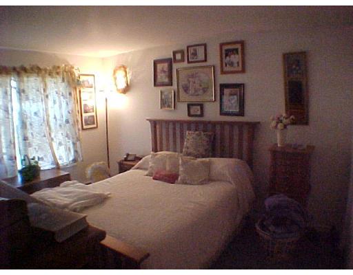 6 Chickadee Ct, Douglas, MA 01516 photo 4
