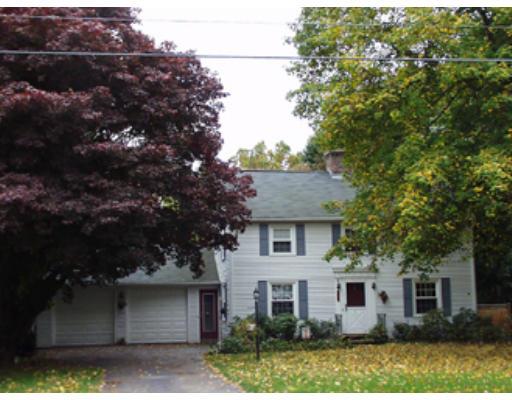 1471 Plumtree Rd, Springfield, MA 01119 photo 1