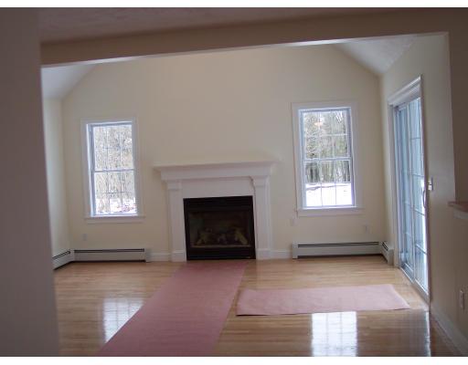 550 Common St, Walpole, MA 02081 photo 3