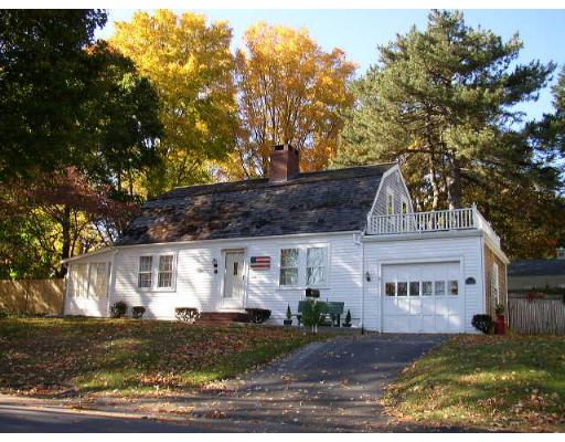 5 Bradley Park Dr, Hingham, MA 02043 photo 1