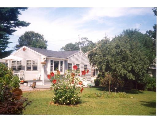 18 Osbourne Ave, West Wareham, MA 02576 photo 1