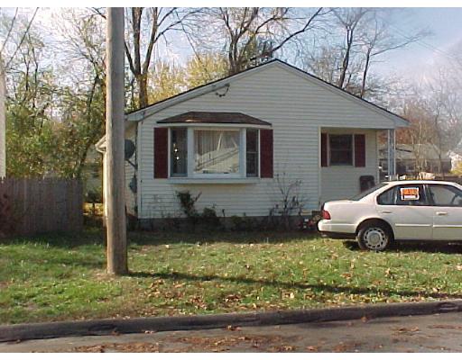 28 Gladstone St, Springfield, MA 01109 photo 1