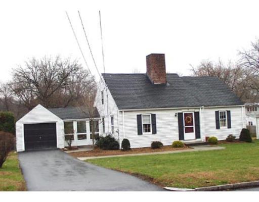 60 Pilgrim Rd, Springfield, MA 01118 photo 1