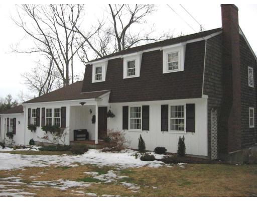 2 Crest Cir, Boxford, MA 01921 photo 1