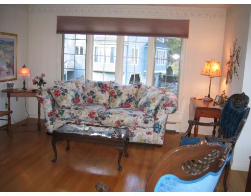 13 Walnut Hl, Millis, MA 02054 photo 5