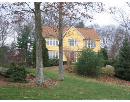 13 Walnut Hl, Millis, MA 02054 photo 1