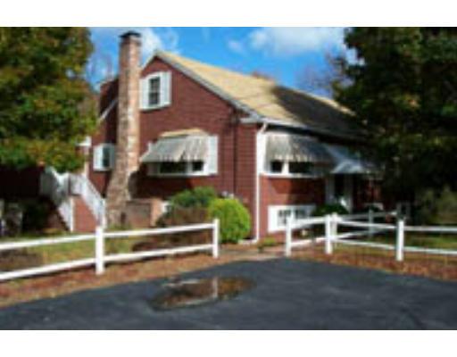 10 Elm St, Upton, MA 01568 photo 1