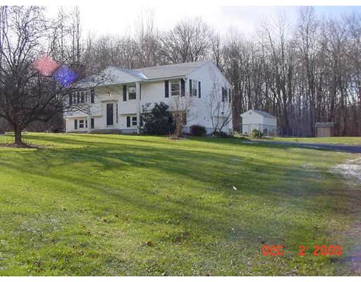 48 Putnam Hill Rd, Sutton, MA 01590 photo 1