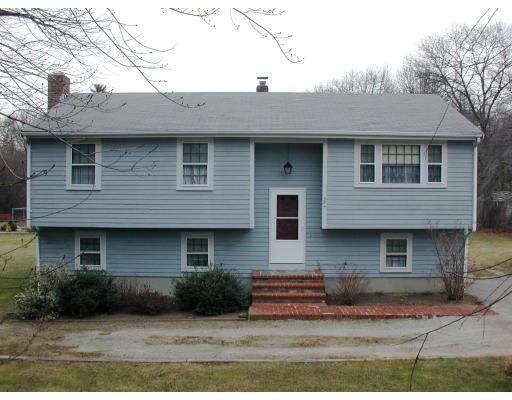 284 Bridge St, Raynham, MA 02767 photo 1