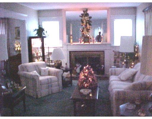 5 Everett St, Taunton, MA 02780 photo 3