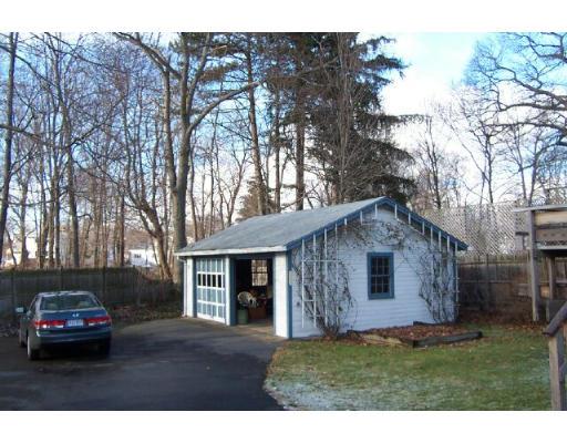 4 Maple Pl, Foxboro, MA 02035 photo 3