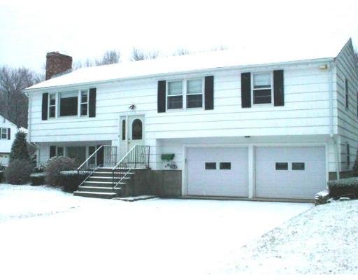 131 Capper Dr, Canton, MA 02021 photo 1