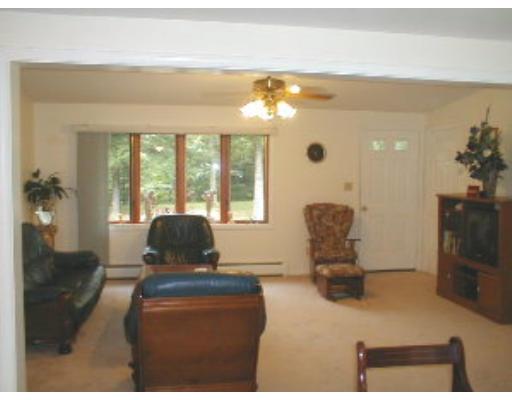65 Upton, Uxbridge, MA 01569 photo 4