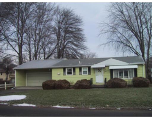 40 Mt Vernon St, Chicopee, MA 01013 photo 1