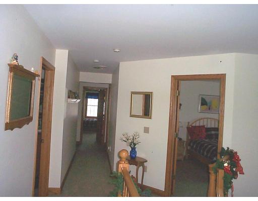 5 Hillside Dr, Hadley, MA 01035 photo 2