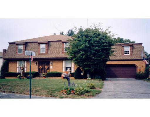 3 Cherry Ln, Braintree, MA 02184 photo 1