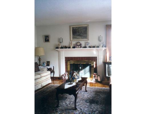 116 Park Rd, Springfield, MA 01104 photo 2