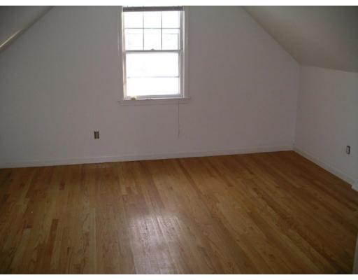 16 Nutmeg, Worcester, MA 01603 photo 4