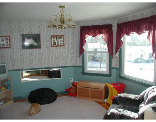 43 Randall St, Worcester, MA 01606 photo 2