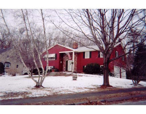 49 Ledgewood Dr, Danvers, MA 01923 photo 1