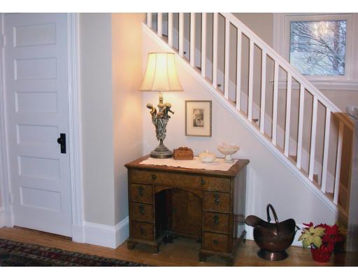 87 Waltham St, Maynard, MA 01754 photo 5
