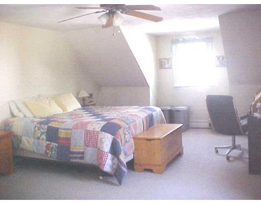 31 Fuller St, Halifax, MA 02338 photo 4