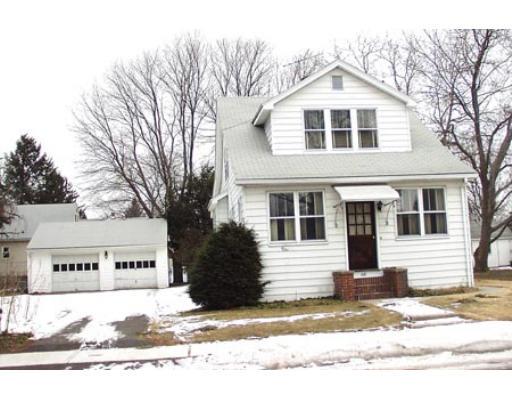 108 State St, Chicopee, MA 01013 photo 1