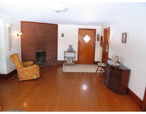 34 Forest Ave, Athol, MA 01331 photo 4