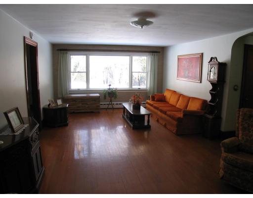 34 Forest Ave, Athol, MA 01331 photo 5