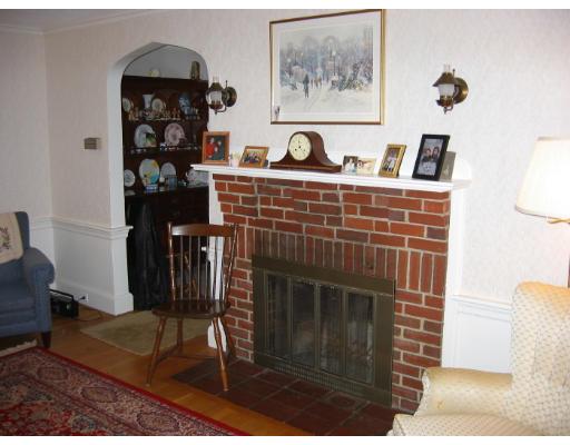 13 Burnside Rd, Needham, MA 02494 photo 3
