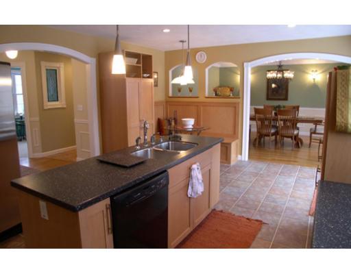 2 Granite Rd, Townsend, MA 01469 photo 3