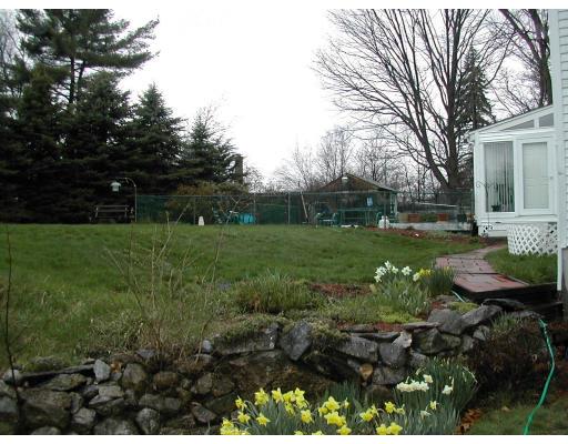 6 Burdon St, Whitinsville, MA 01588 photo 8