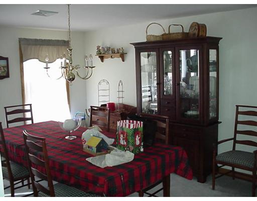 110 Turtle Hill Rd, Dracut, MA 01826 photo 7