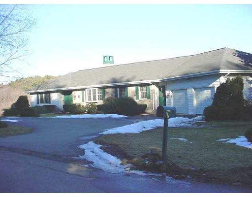 9 Hoosic Dr, Canton, MA 02021 photo 1