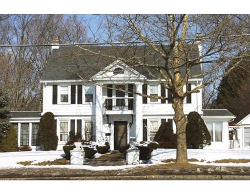 994 Sumner Ave, Springfield, MA 01118 photo 1
