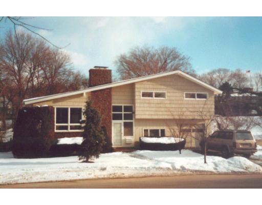 77 Cornell Rd, Marblehead, MA 01945 photo 1