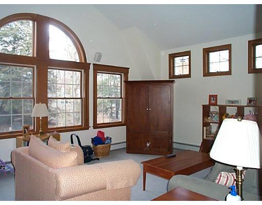 109 Washington Ave, Needham, MA 02492 photo 3