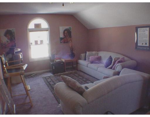 14 Blithewood Ter, Worcester, MA 01604 photo 6