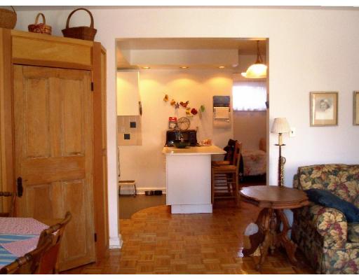 38 Dean Rd #T2, Brookline, MA 02445 photo 2
