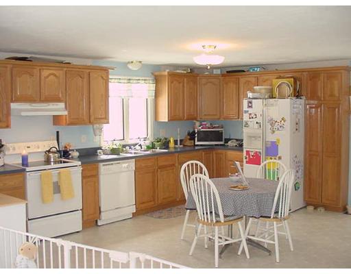 10 Pine St, Douglas, MA 01516 photo 4