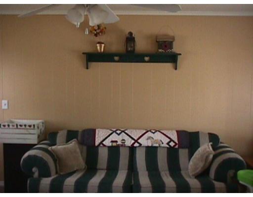 174 Pine Crest Dr, Woonsocket, RI 02895 photo 7