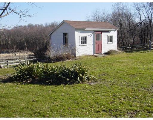 327 Boston Rd, Sutton, MA 01590 photo 10